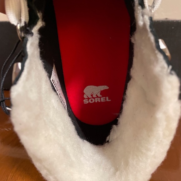 Sorel Out n About sneaker boot NIB - Picture 6 of 8